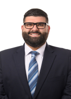 Headshot of Alex Dow